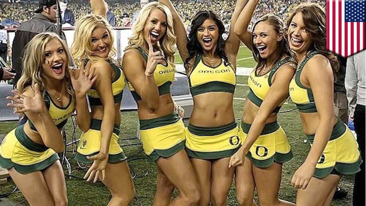 becky willard recommends hot sexy cheerleaders pic