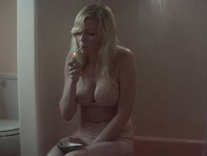 brett desrosiers recommends Kirsten Dunst Nude Videos