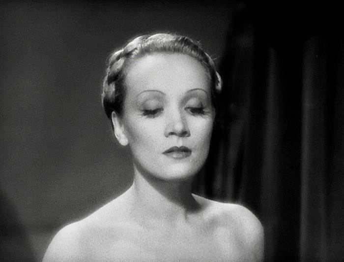 angela gantz recommends marlene dietrich nude pic