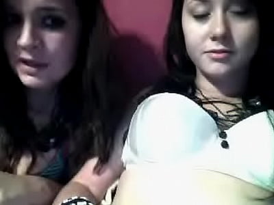 ashley patlan recommends Girls Flashing Boobs On Webcam