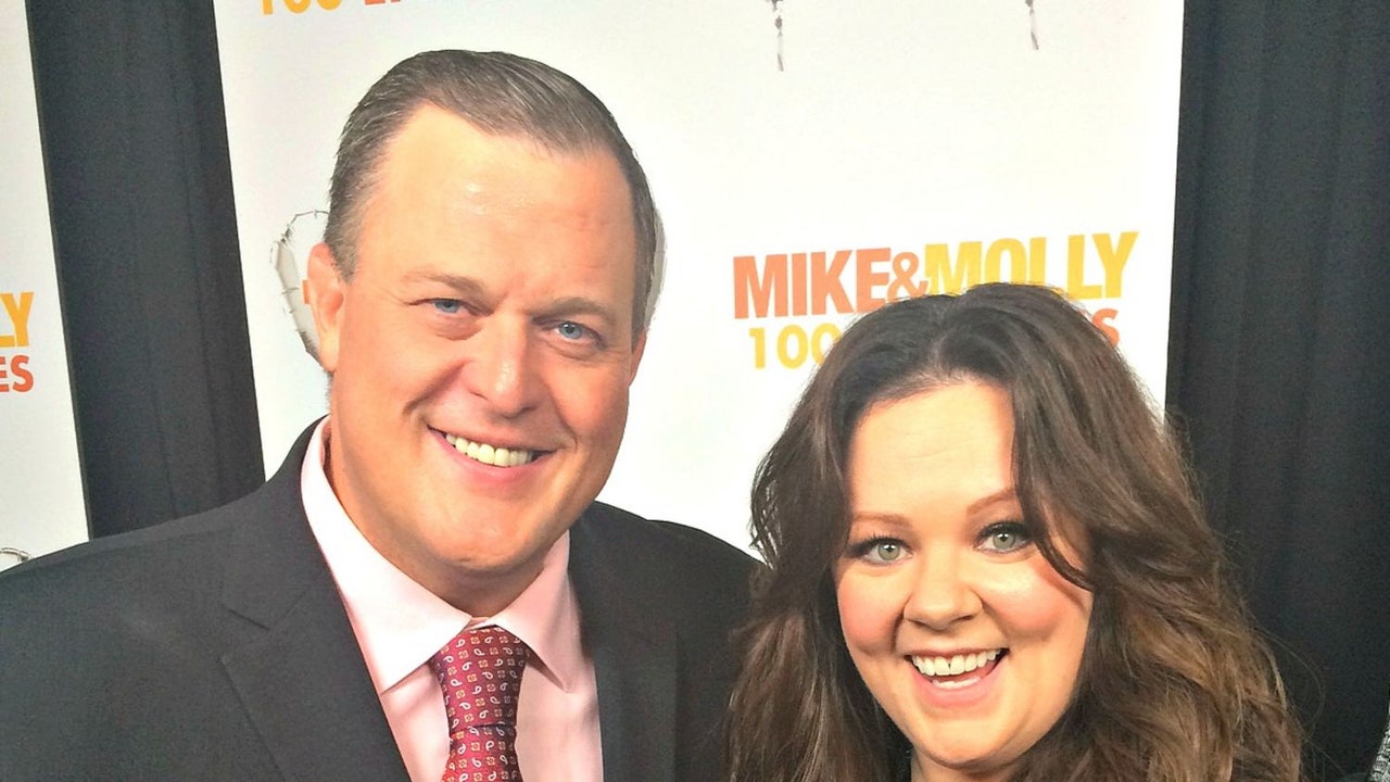 catherine tigue recommends mike and molly porn pic