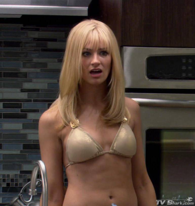 coty griffin add photo nude pics of two broke girls