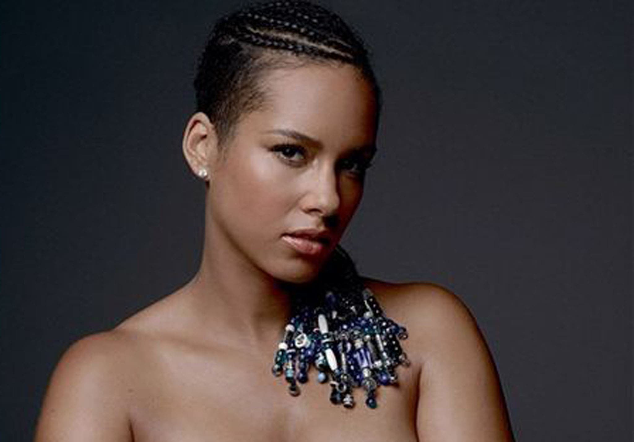 anders hofstedt recommends Alicia Keys Naked