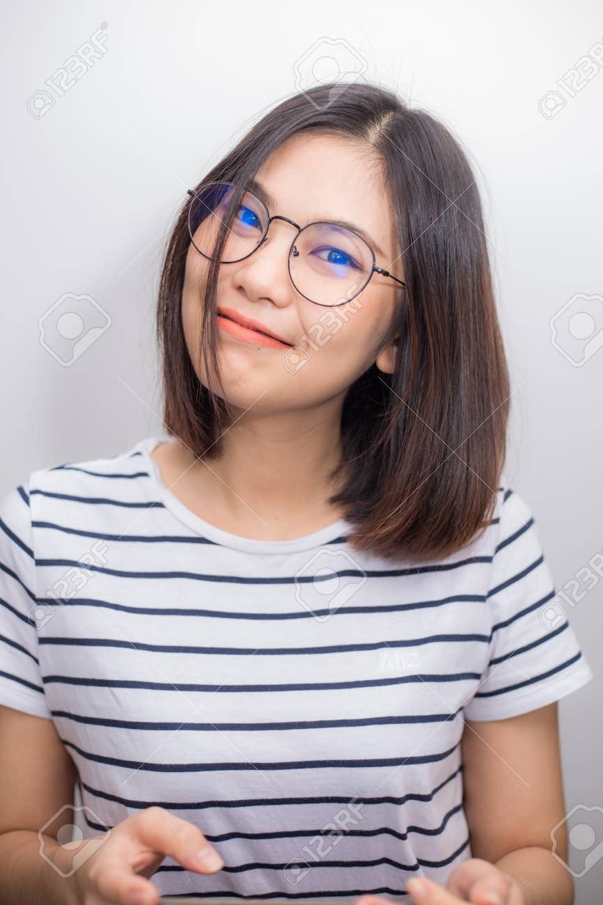 daniel schein recommends Cute Asian Girl Glasses