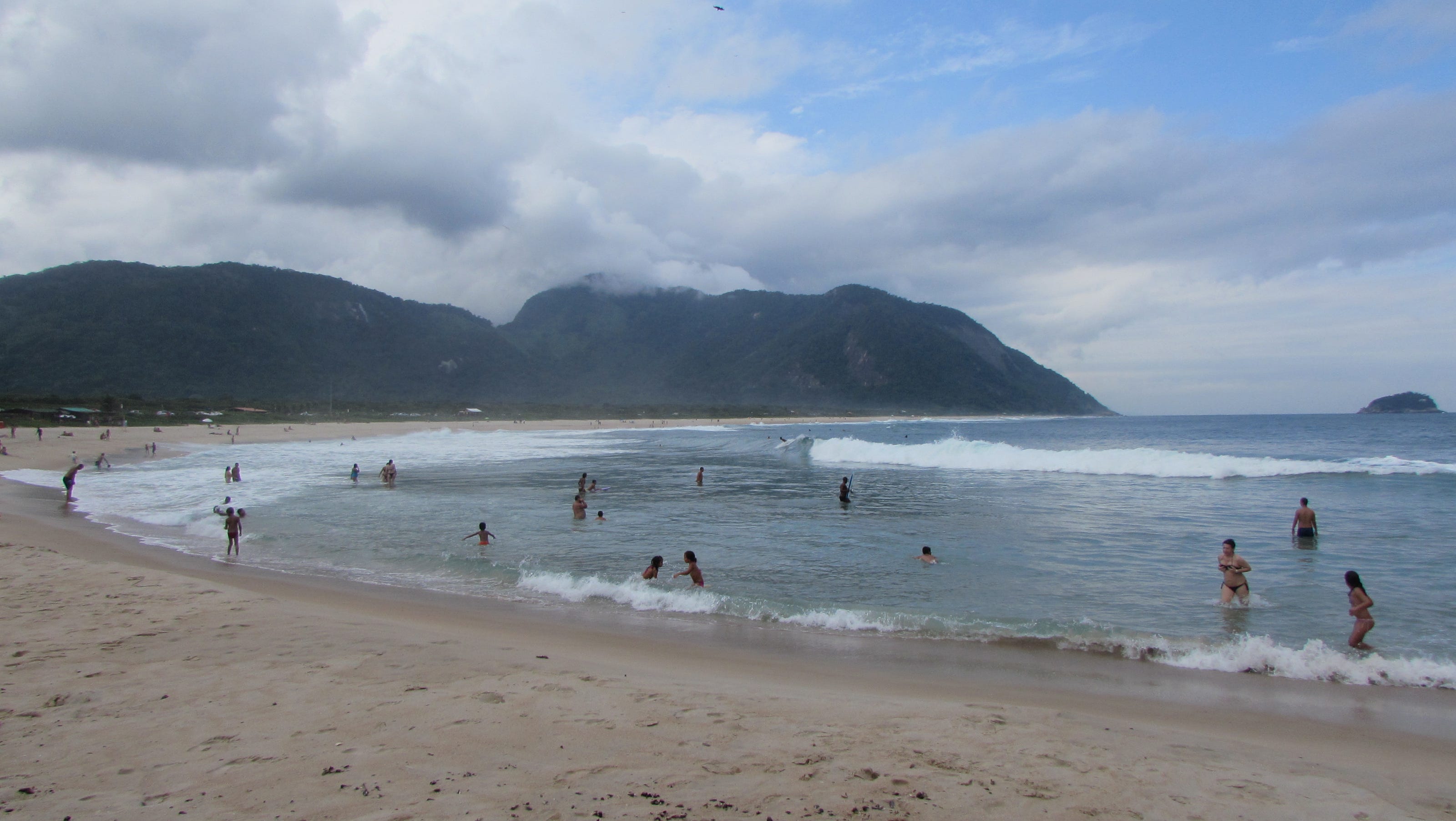 colin mccarty recommends Topless Brazilian Beach