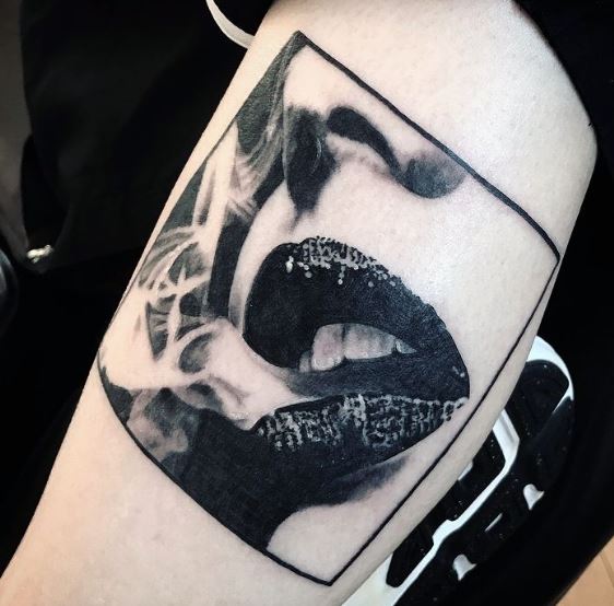 pics of lips tattoos