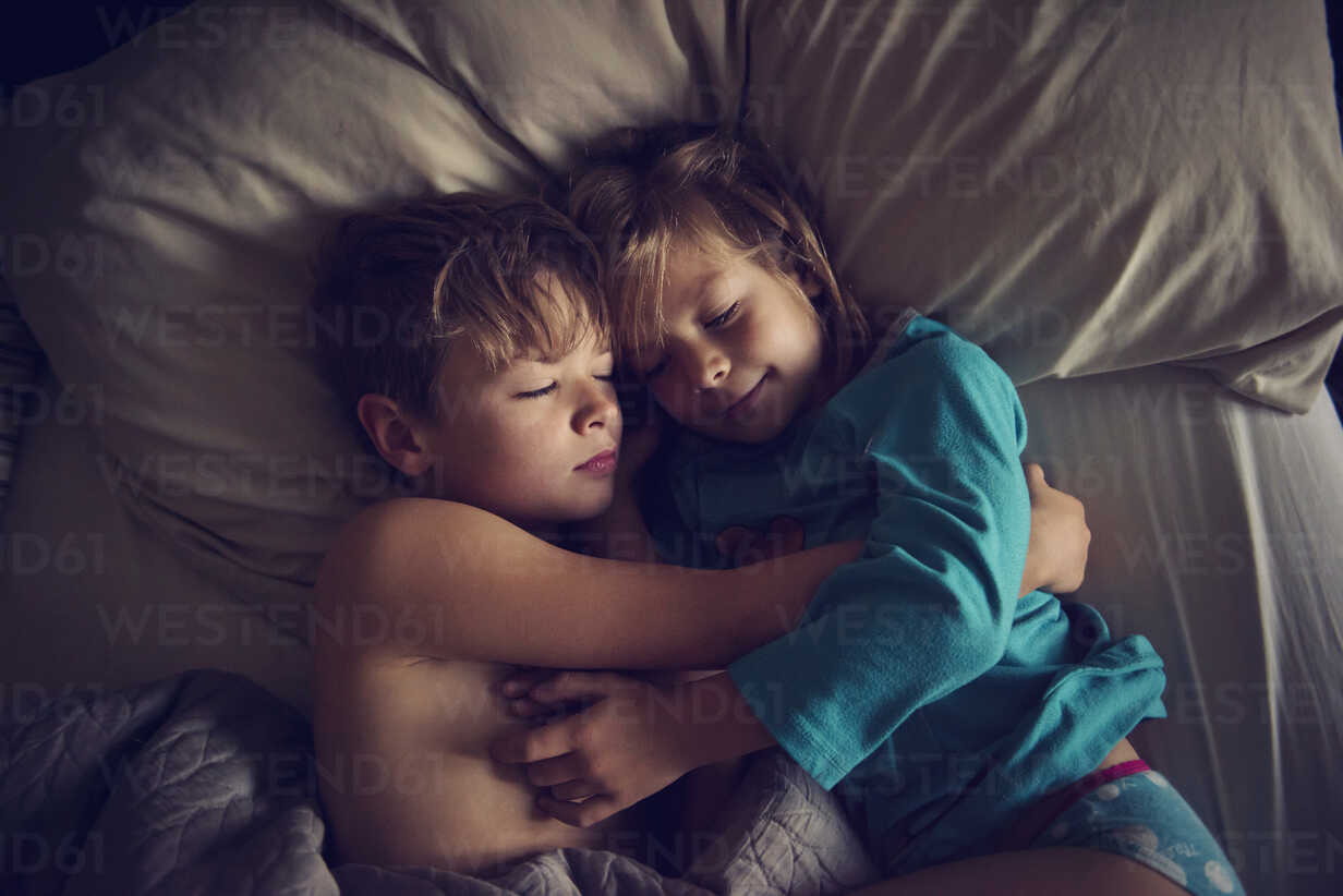 connie puckett share brother and sister sleeping together photos