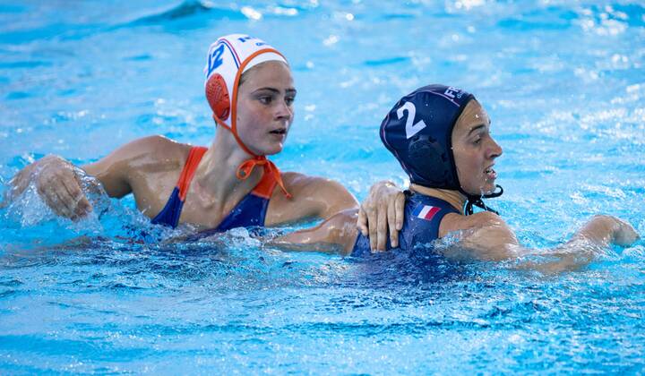 alicia gorman recommends womens water polo wardrobe malfunction pic