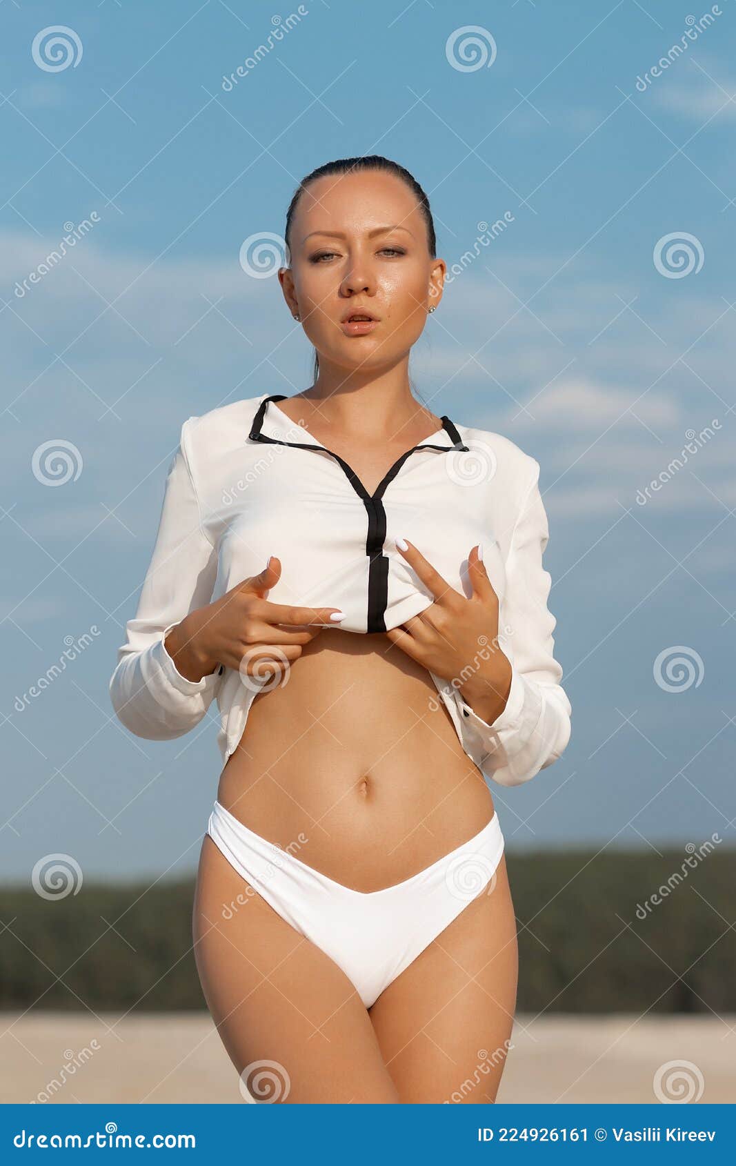 dan myers recommends taking off bikini top pic