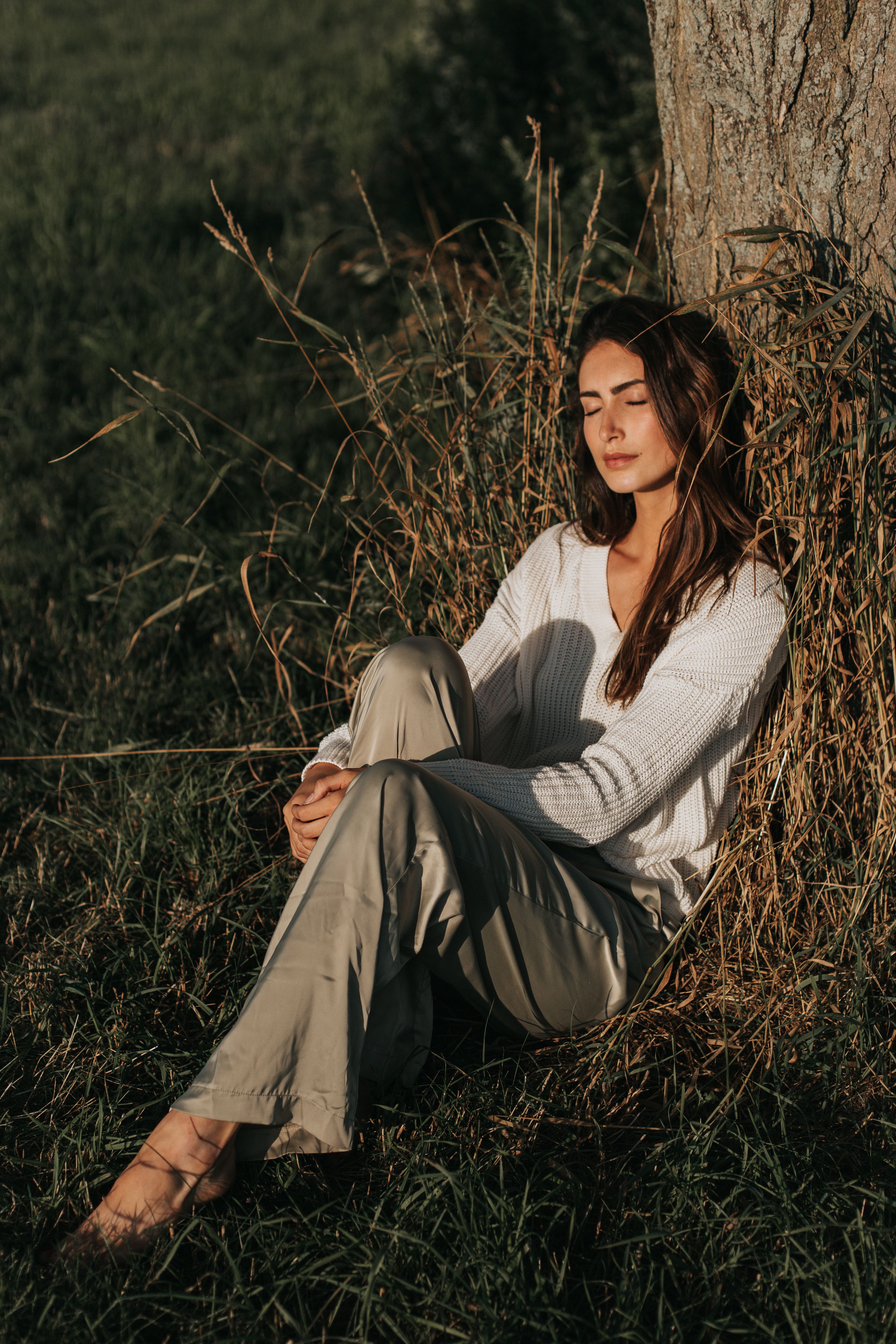 davina sowers recommends outdoor poses for photography female pic