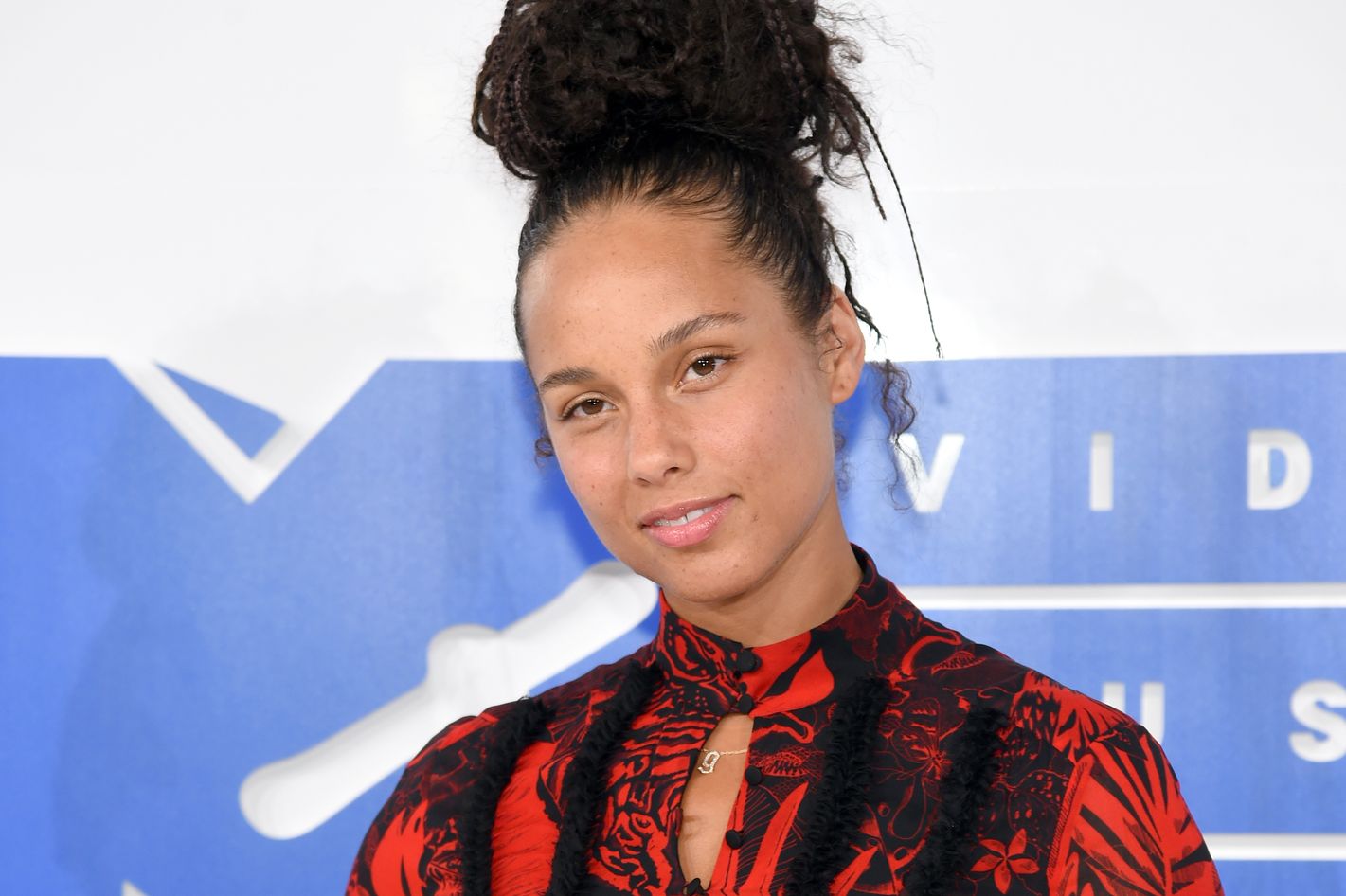 bruce mcinnis recommends Alicia Keys Naked