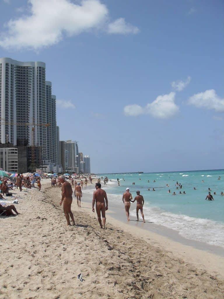 bobbie jo graves recommends Florida Nude Beach Pics
