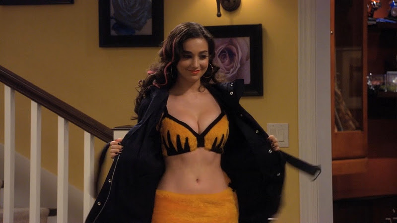 autumn harbaugh recommends Molly Ephraim Ass