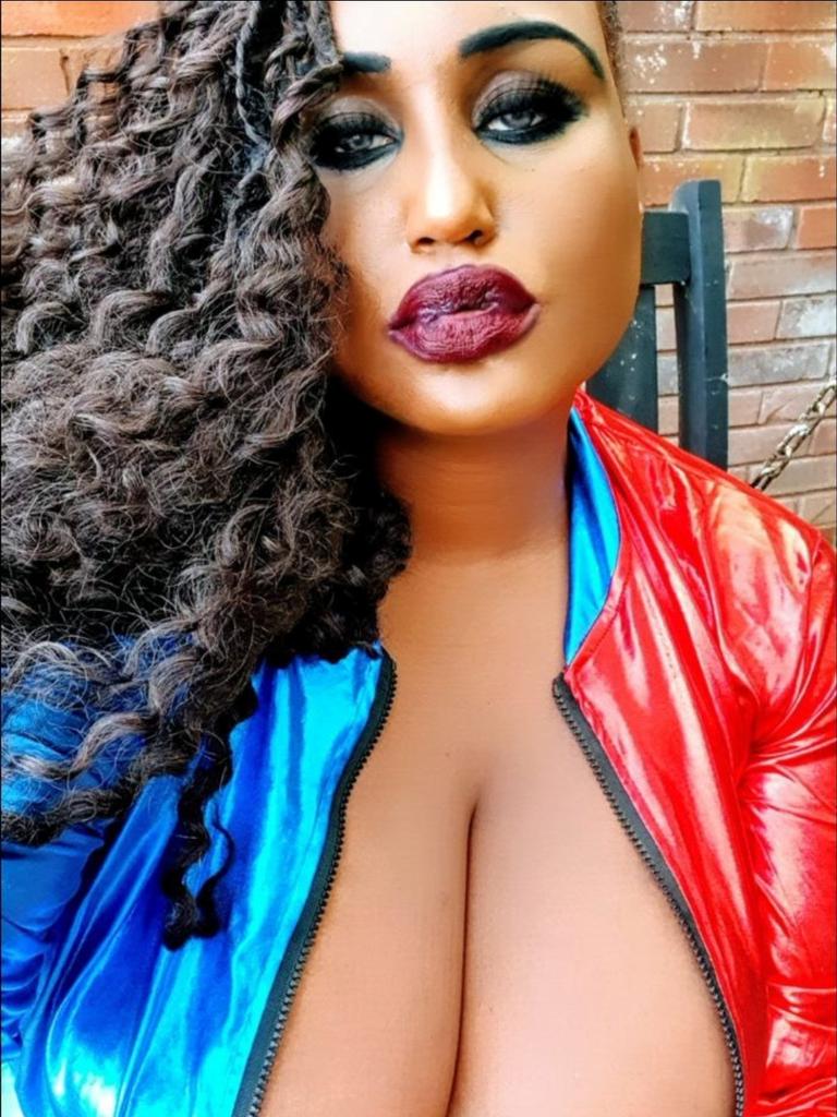 behnam shafiee recommends huge natural ebony boobs pic