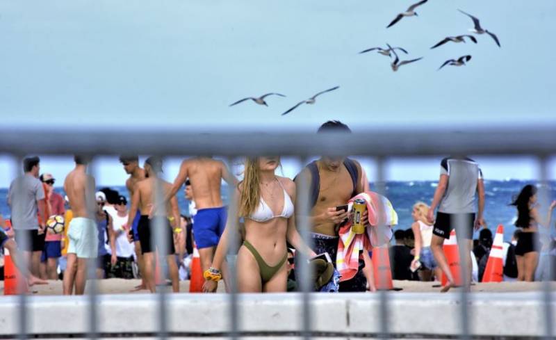 Topless Beaches In Spain porn invite