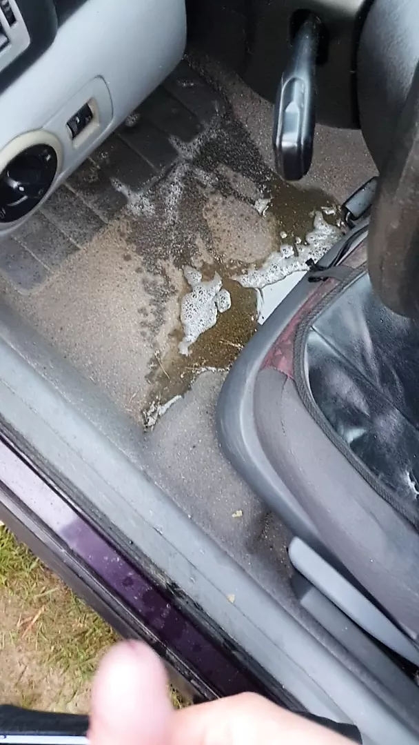 amanda gerard add pissing in car porn photo