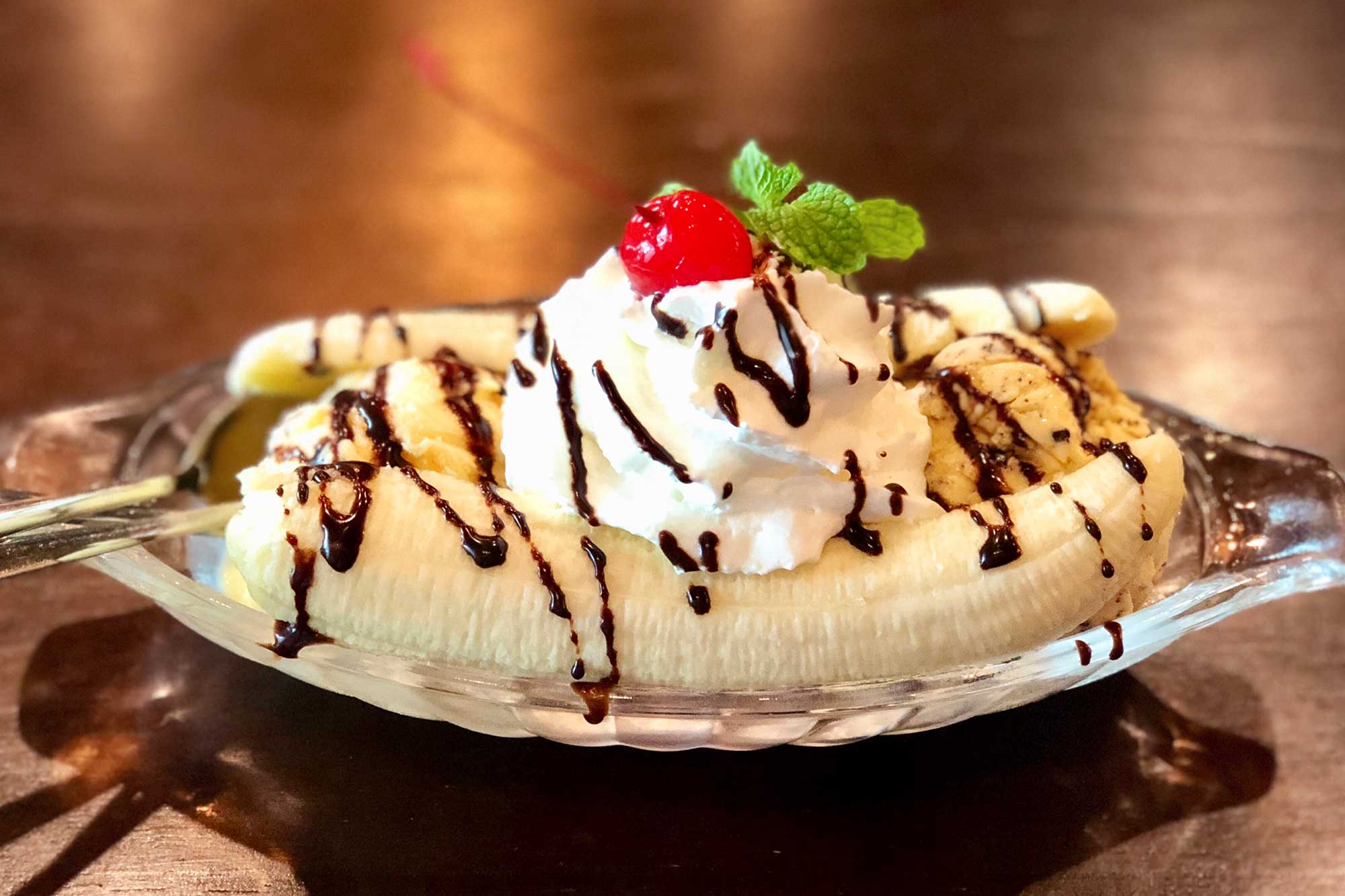 charlie chapman recommends pictures of a banana split pic