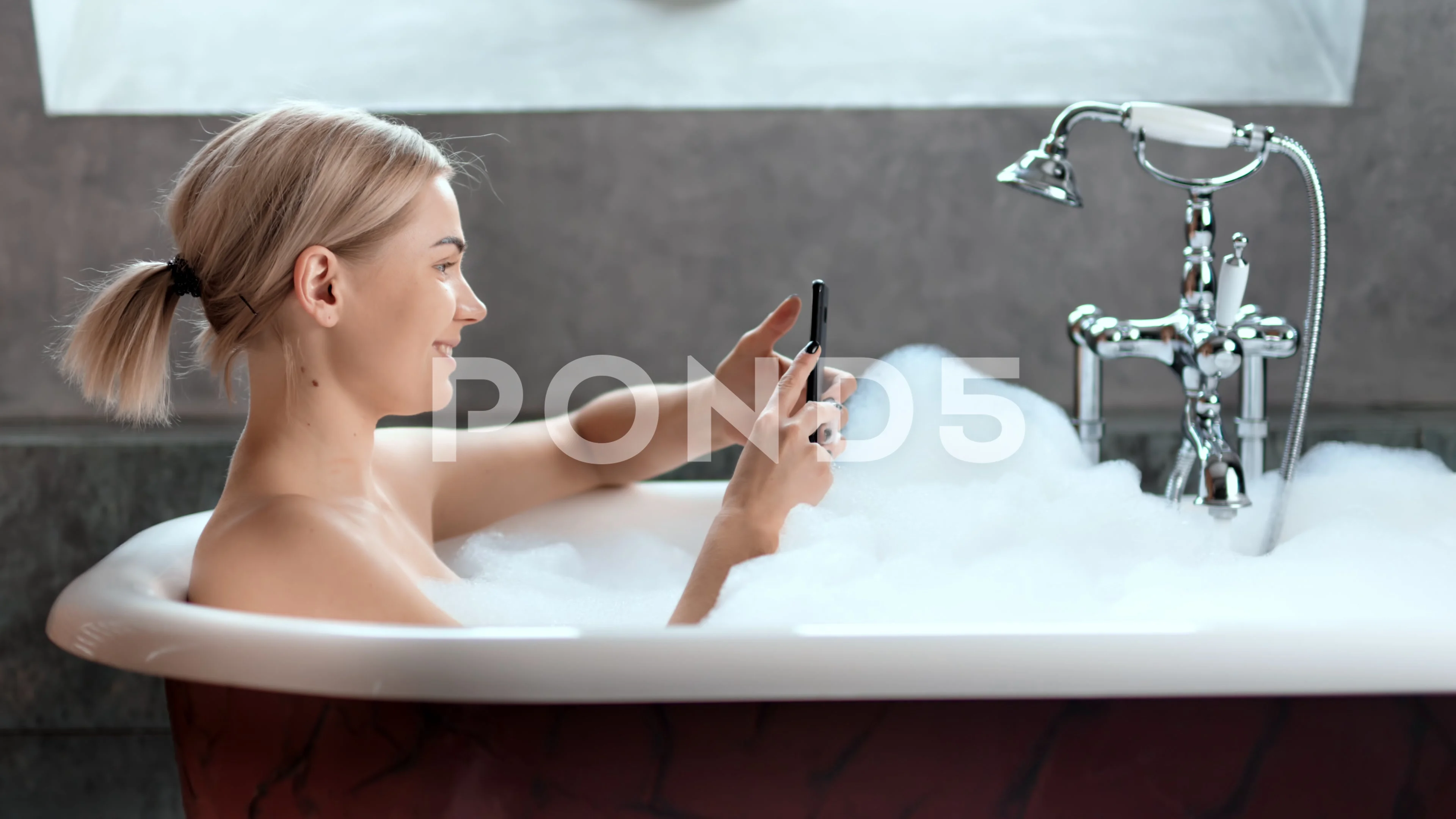 adam zweig recommends naked woman taking a bath pic