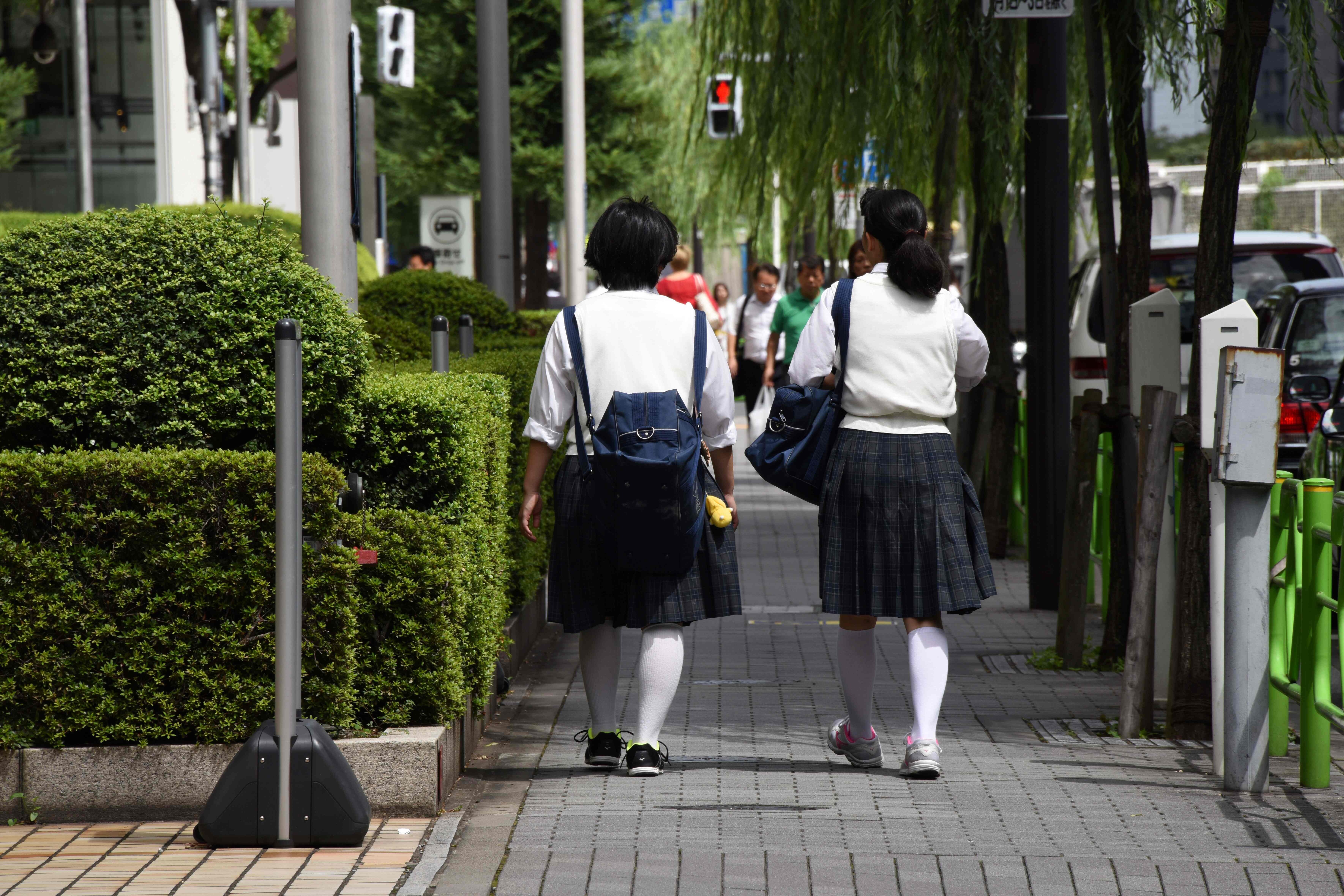 charlene davenport recommends japanese schoolgirl panty pics pic