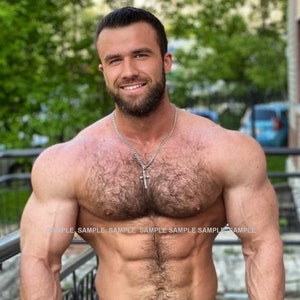 hairy muscle gays