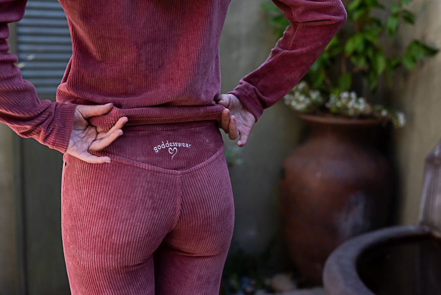 carole fitzsimmons recommends goddess wear corduroy pants pic