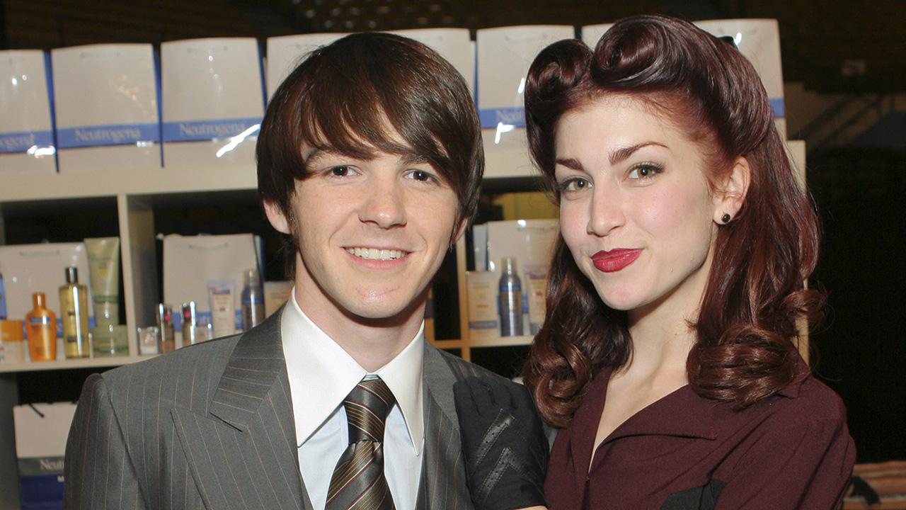 amber polcyn add photo vanessa hudgens and drake bell