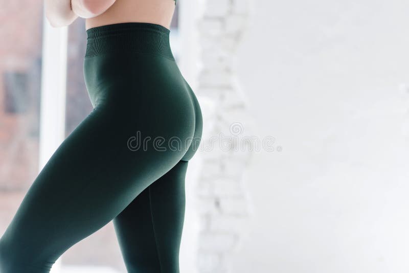 aamar hussain recommends sexy women in tight leggings pic