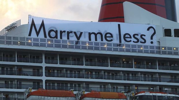 brett lukey recommends Marry Queen Marry Me