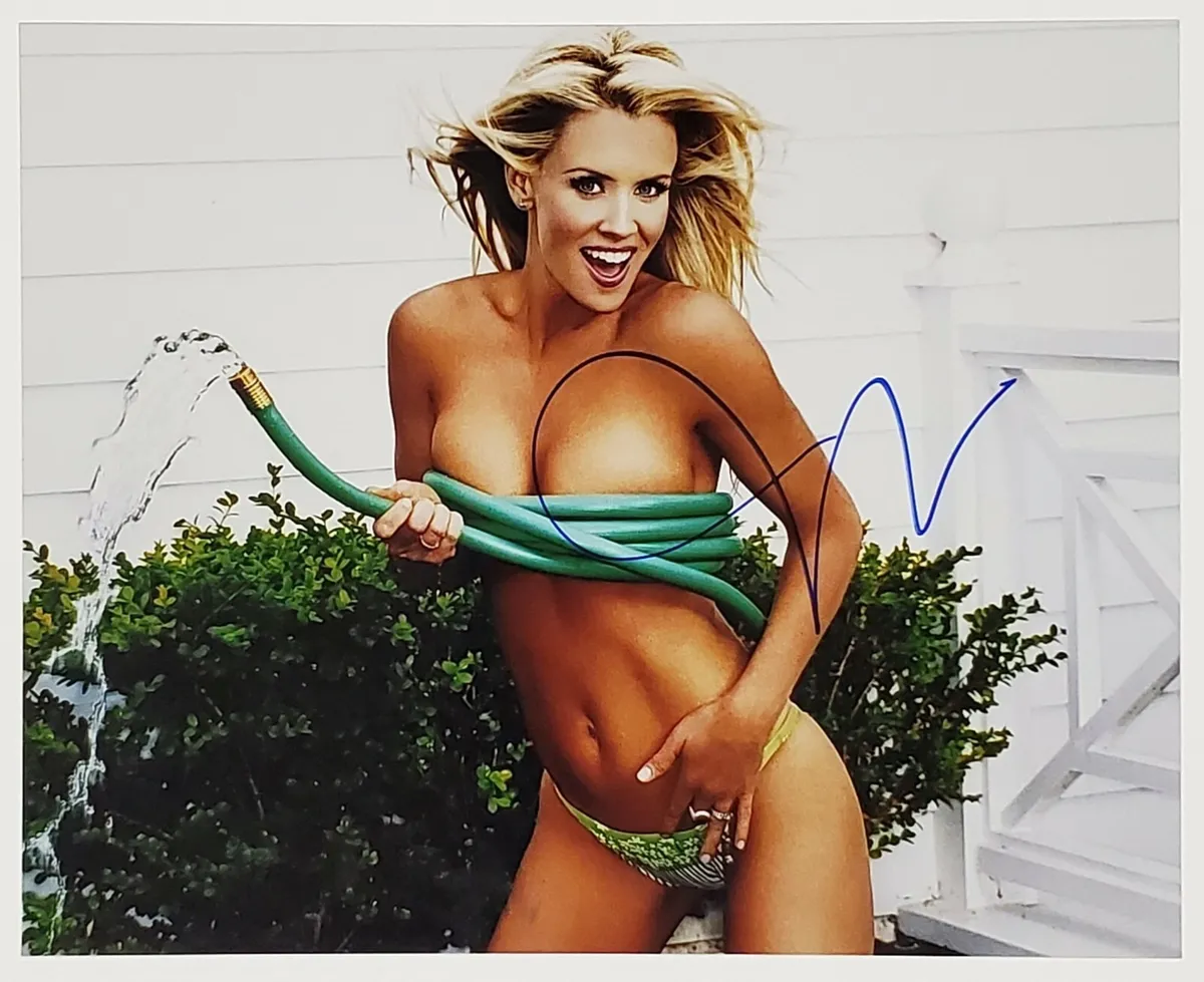 alexis walberg recommends Jenny Mccarthy Sexy Pics