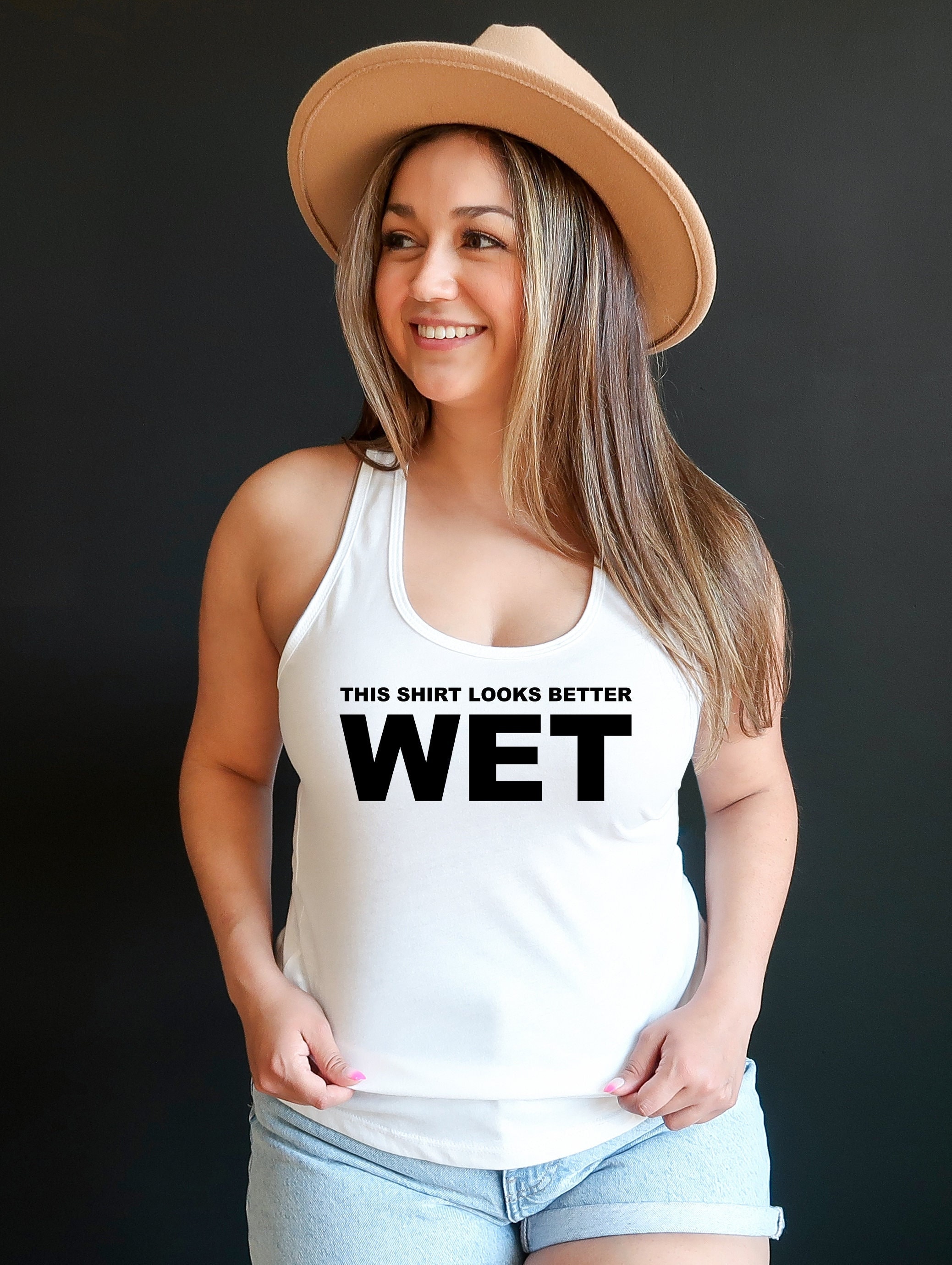 darwin payne share wet t shirts tits photos