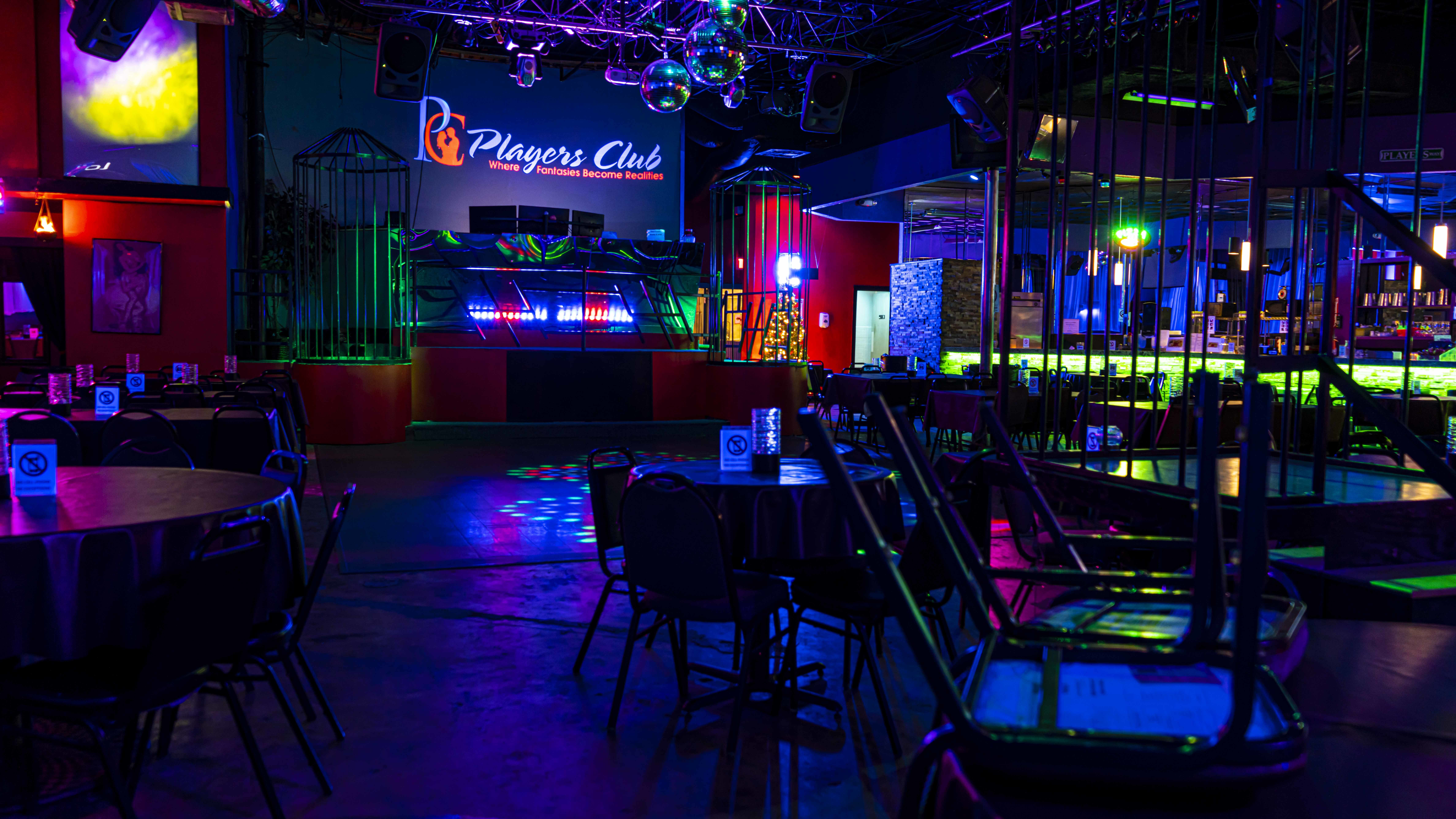charles navarra recommends san antonio swingers clubs pic