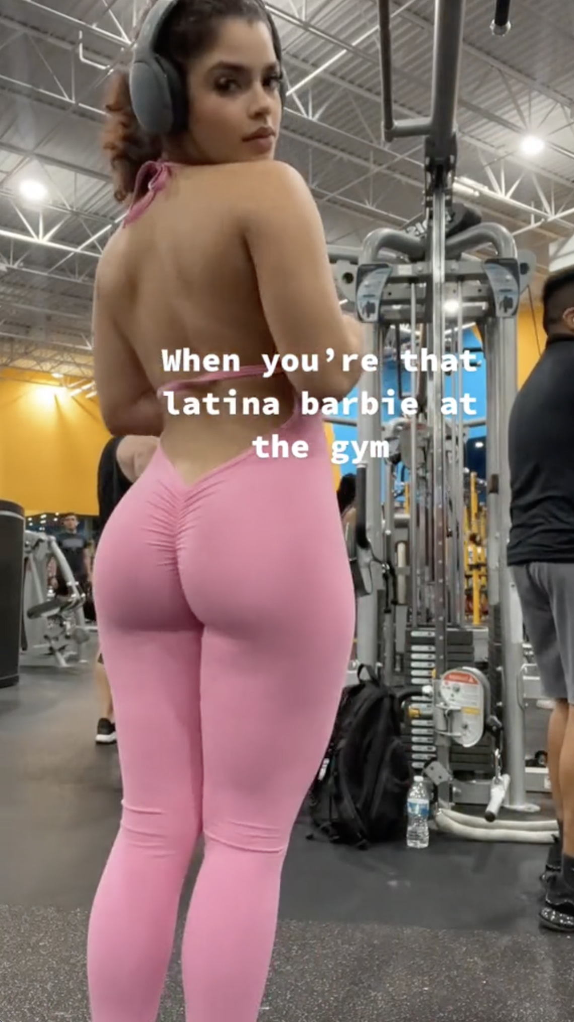 daniel whiteley add big booty latina gets interviewed photo
