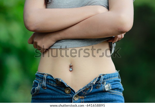 chelsea blocker add photo taking off her shirt