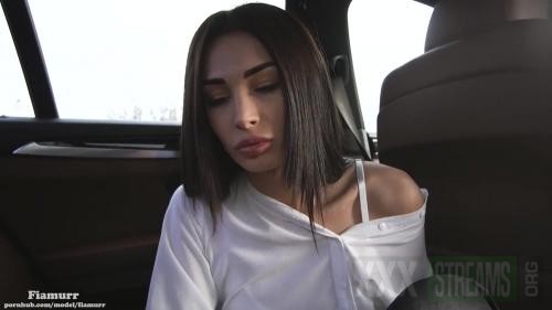 angelique visagie recommends girl gives blowjob in car pic