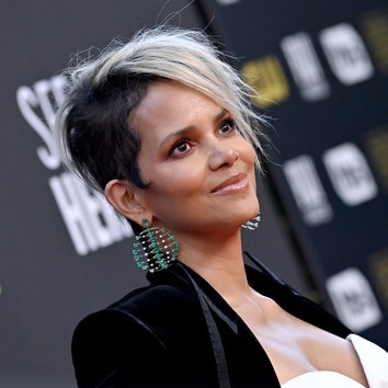 bebe roberts recommends Halle Berry Naked Body