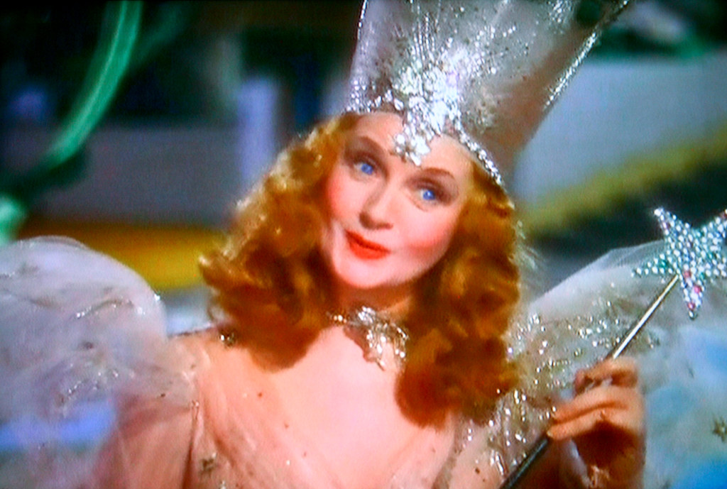 april simpkins recommends Pics Of Glinda The Good Witch
