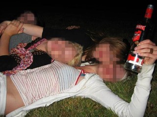 passed out drunk girls nude