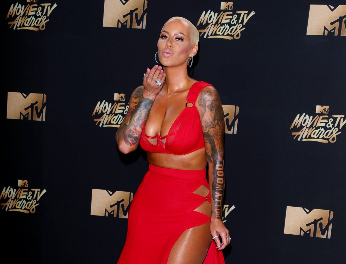 alisha bright ricketts recommends amber rose video nude pic