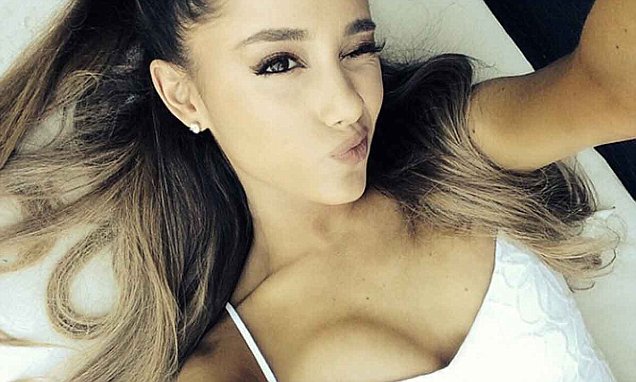 ann haugabook recommends Ariana Grande Nuds