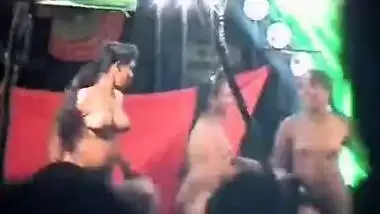 christina kalimeri add indian nude stage dance photo