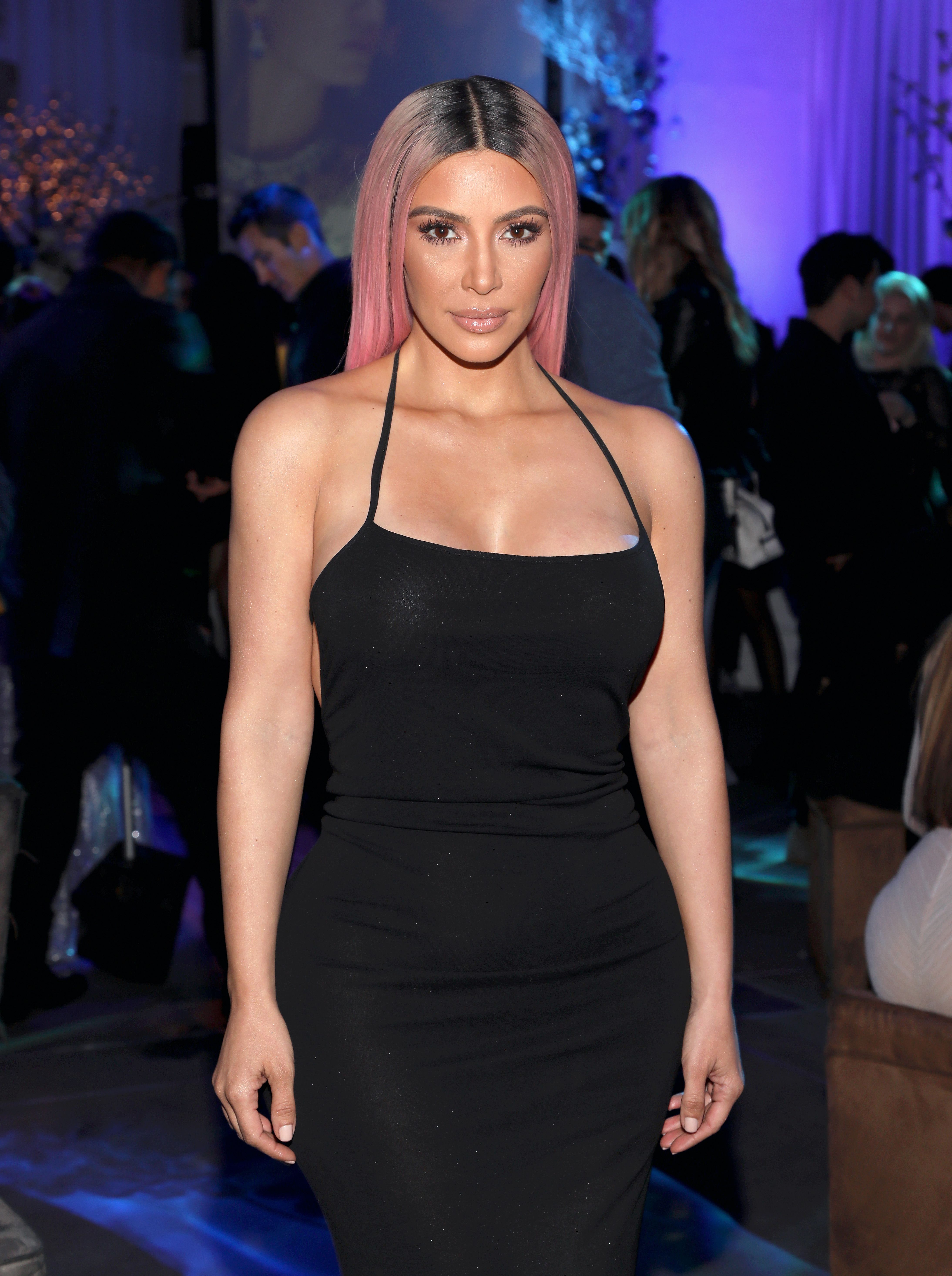 Best of Kim kardashian naked boobs