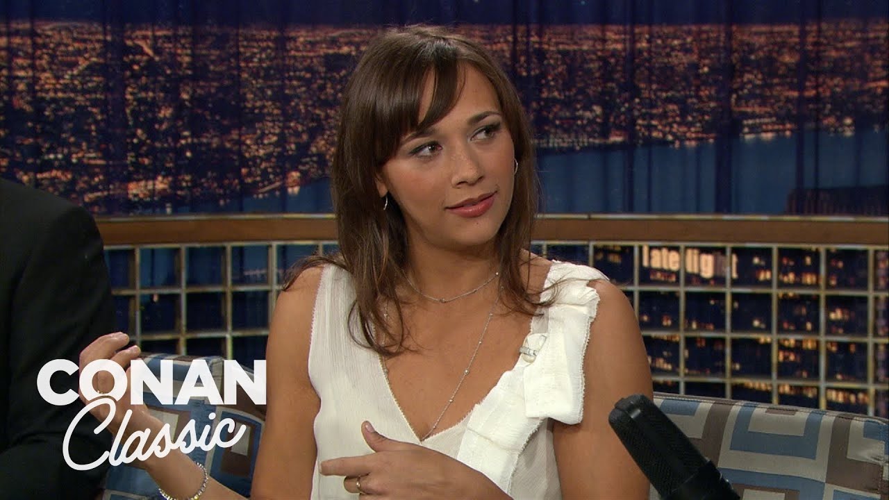 daniel g brown recommends rashida jones naked pictures pic