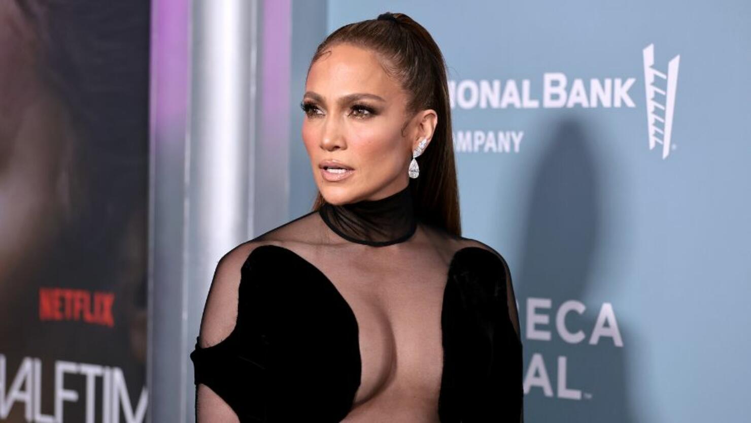 alaa damen recommends jennifer lopez leaks pic