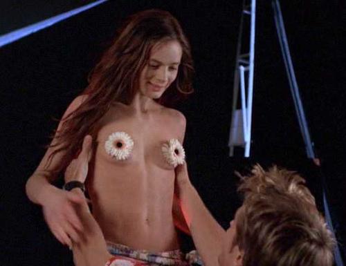 david duckler recommends gabrielle anwar topless pic