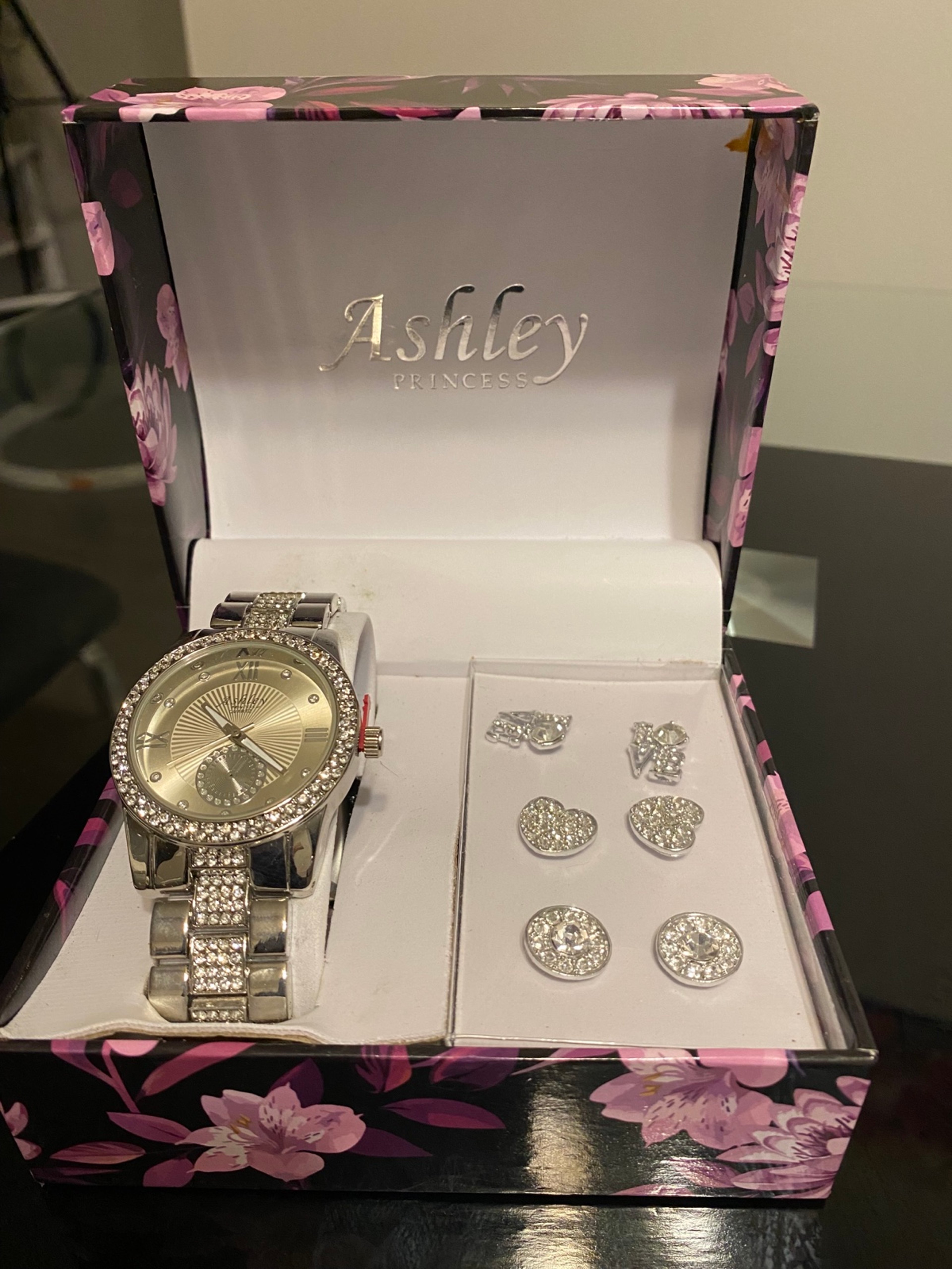 ashlee sewell recommends ashley princess watches pic