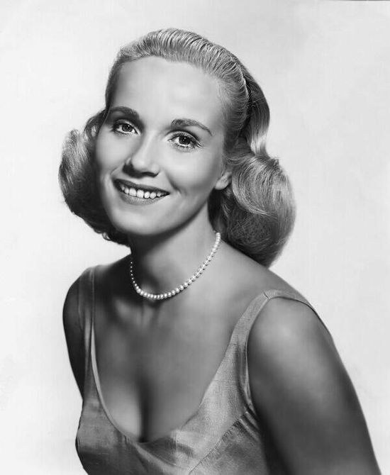 Eva Marie Saint Sexy green sweater