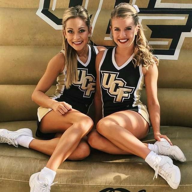 Best of Sexy young collge cheerleaders