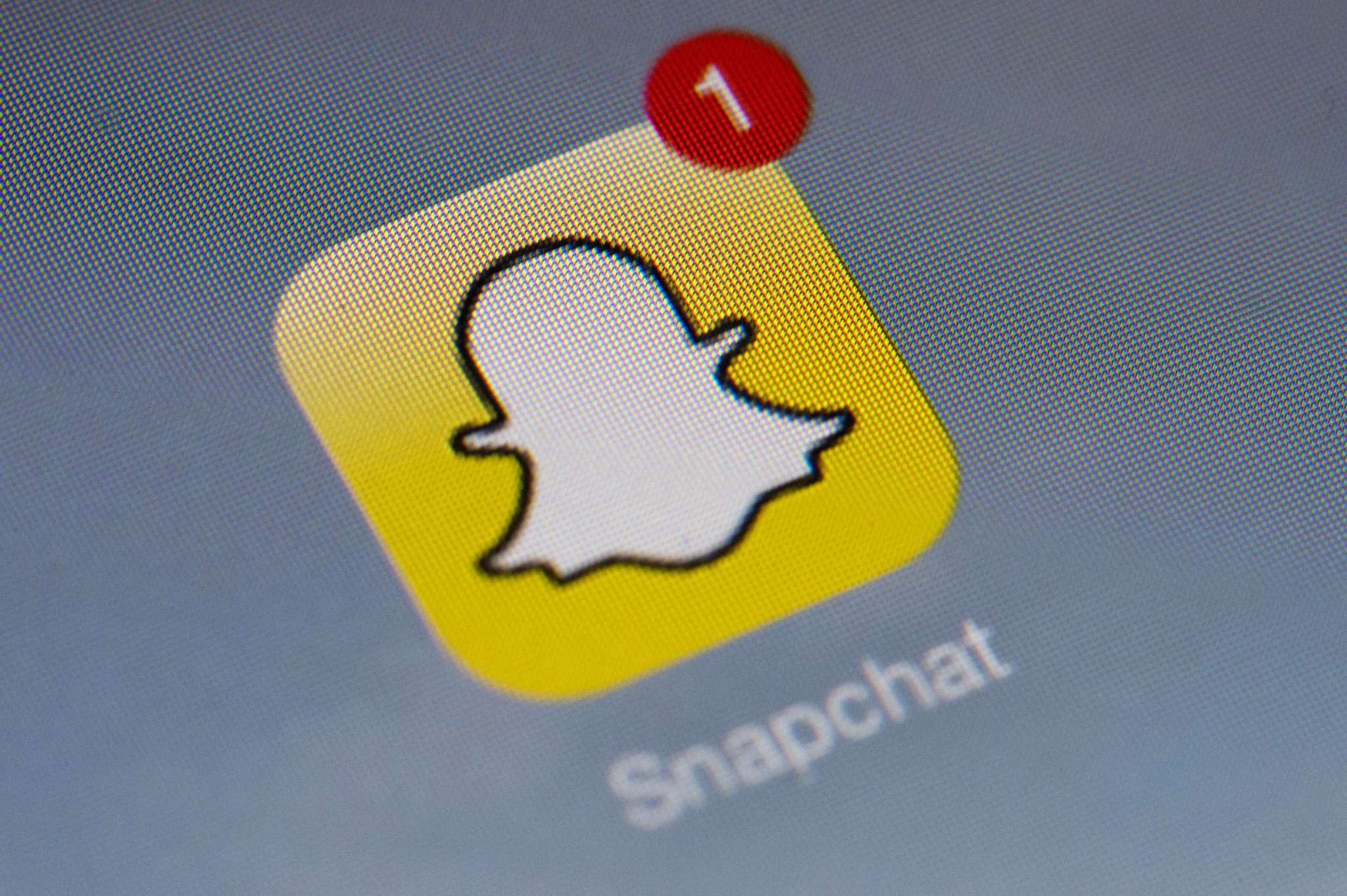 adam purdon recommends view leaked snapchat photos pic