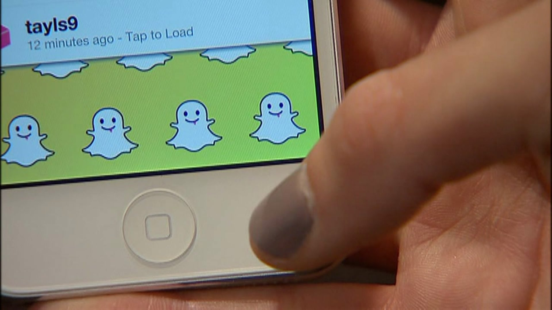alma laci add how to see who your girlfriend is snapchatting photo
