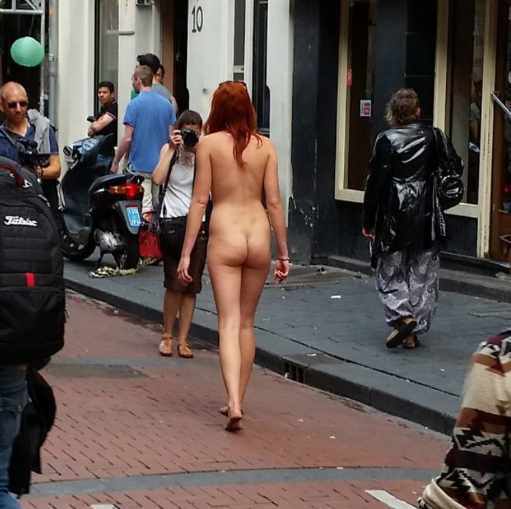 Best of Women walking around nude